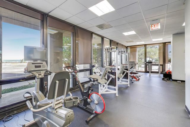 6700 S South Shore Drive 11A, Chicago, IL 60649