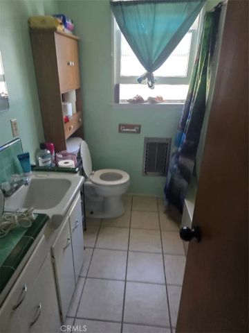 25144 19th, San Bernardino, CA 92404