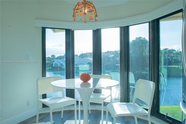 17081 Waterbend Dr 227, Jupiter, FL 33477