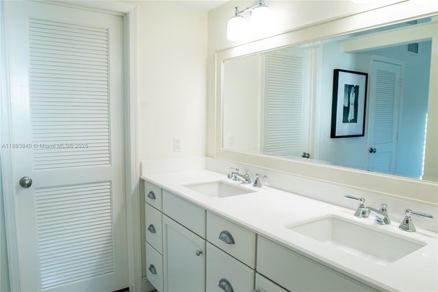 17081 Waterbend Dr 227, Jupiter, FL 33477