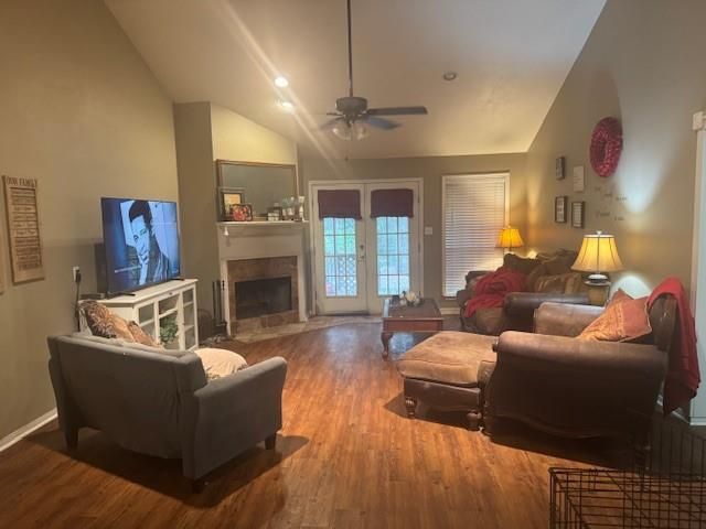 208 Westridge Drive, Huntsville, TX 77340