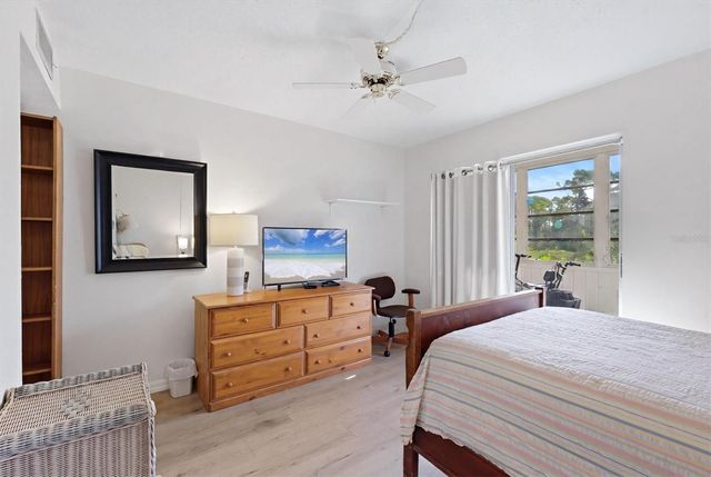 2 QUAILS RUN BOULEVARD 2104, Englewood, FL 34223