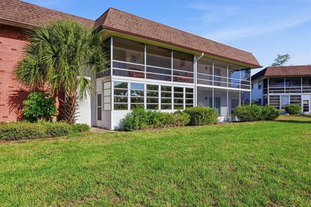 2 QUAILS RUN BOULEVARD 2104, Englewood, FL 34223