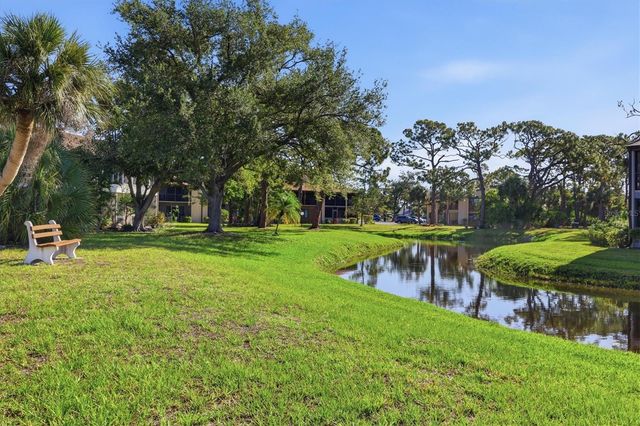 2 QUAILS RUN BOULEVARD 2104, Englewood, FL 34223