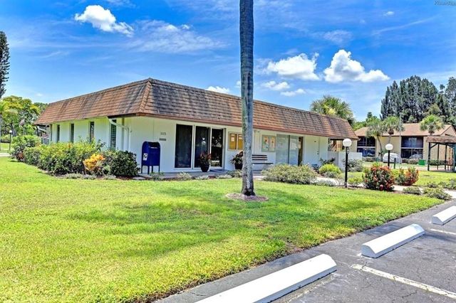 2 QUAILS RUN BOULEVARD 2104, Englewood, FL 34223