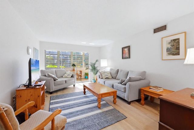 2 QUAILS RUN BOULEVARD 2104, Englewood, FL 34223