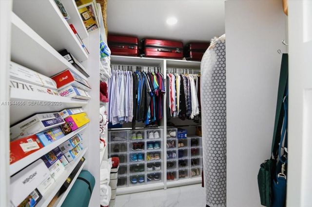 8925 Collins Ave 9F, Surfside, FL 33154