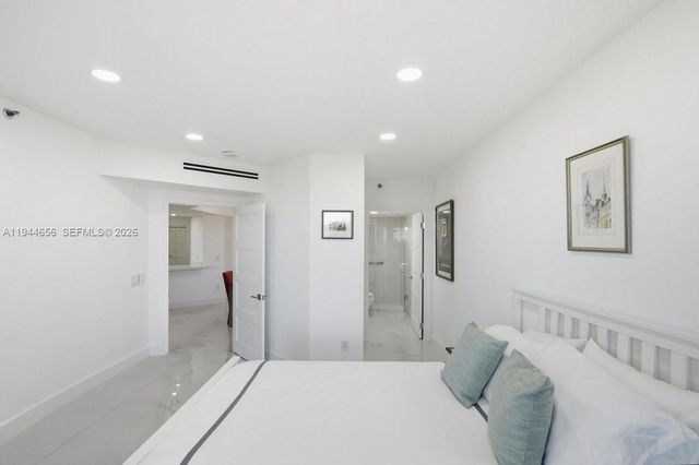 8925 Collins Ave 9F, Surfside, FL 33154