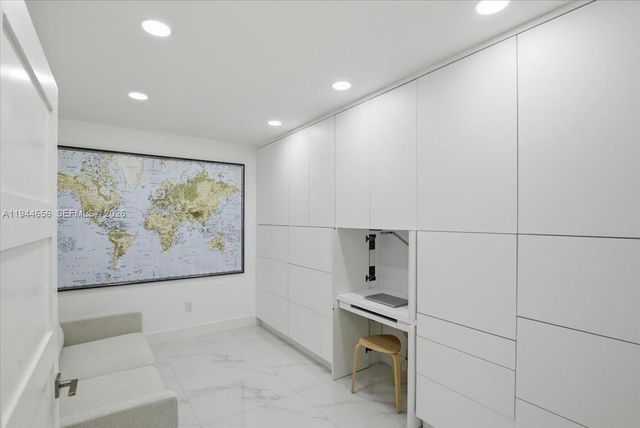 8925 Collins Ave 9F, Surfside, FL 33154