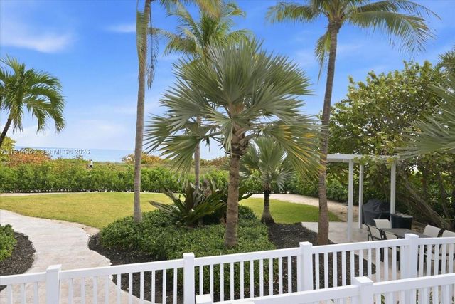 8925 Collins Ave 9F, Surfside, FL 33154