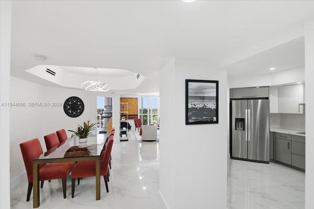 8925 Collins Ave 9F, Surfside, FL 33154