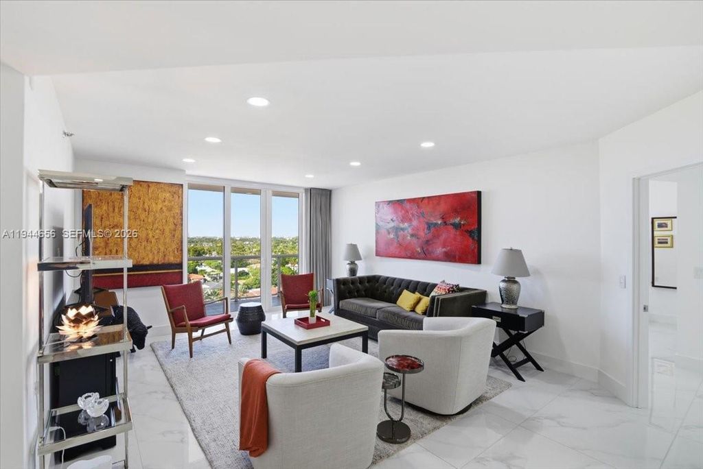 8925 Collins Ave 9F, Surfside, FL 33154