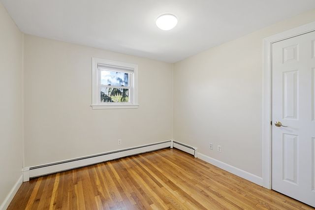 160 Ravenswood Road, Waltham, MA 02453