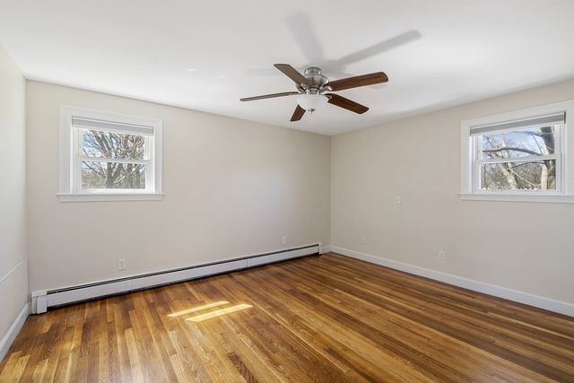 160 Ravenswood Road, Waltham, MA 02453