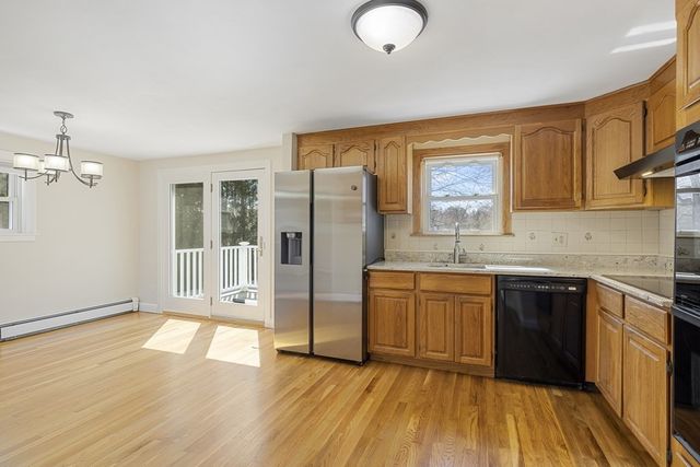 160 Ravenswood Road, Waltham, MA 02453