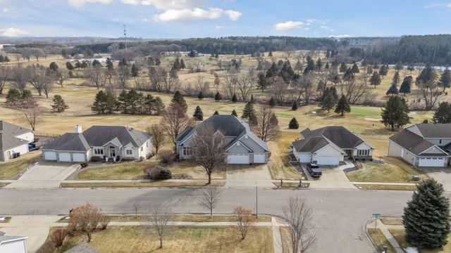 5106 Nicklaus Drive NW, Rochester, MN 55901