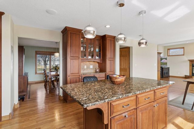 5106 Nicklaus Drive NW, Rochester, MN 55901