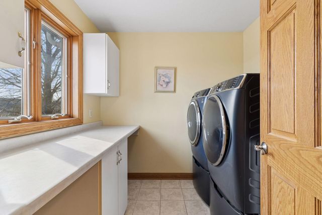 5106 Nicklaus Drive NW, Rochester, MN 55901