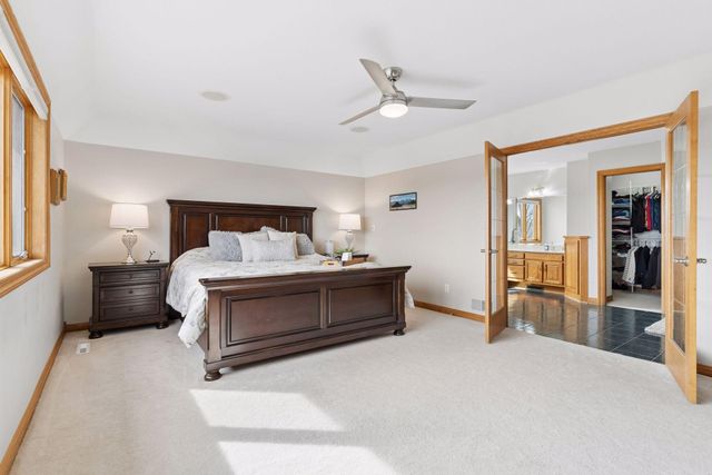 5106 Nicklaus Drive NW, Rochester, MN 55901