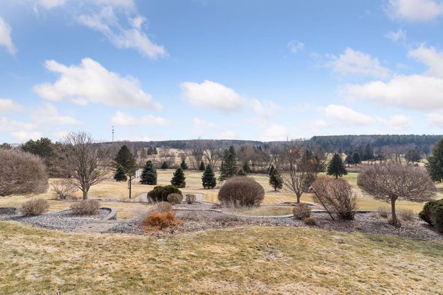 5106 Nicklaus Drive NW, Rochester, MN 55901