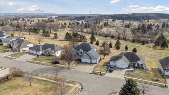 5106 Nicklaus Drive NW, Rochester, MN 55901