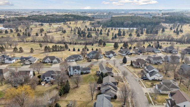 5106 Nicklaus Drive NW, Rochester, MN 55901