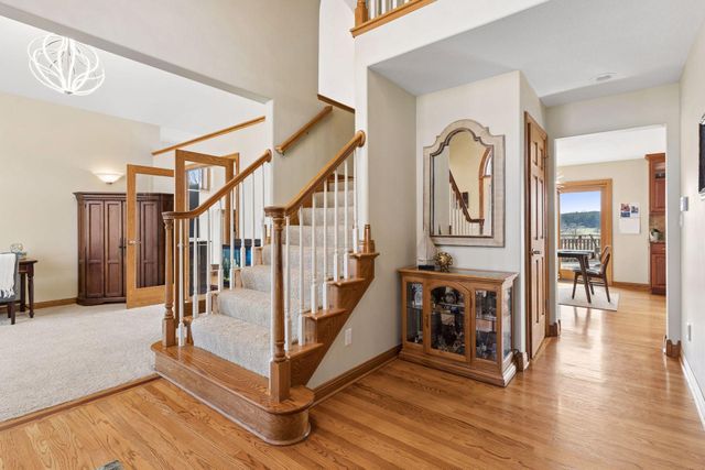 5106 Nicklaus Drive NW, Rochester, MN 55901