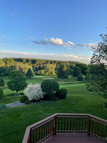 5106 Nicklaus Drive NW, Rochester, MN 55901