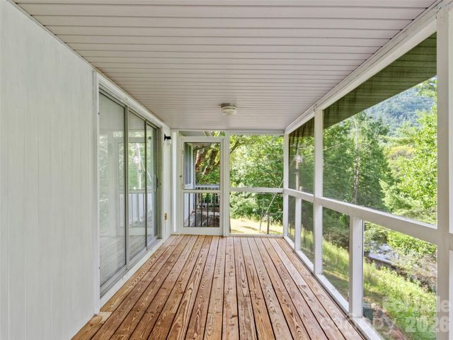 144 Florida Hill Drive, Green Mountain, NC 28740