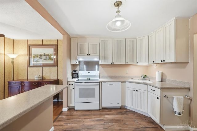 301 Heather View, Batavia Twp, OH 45103