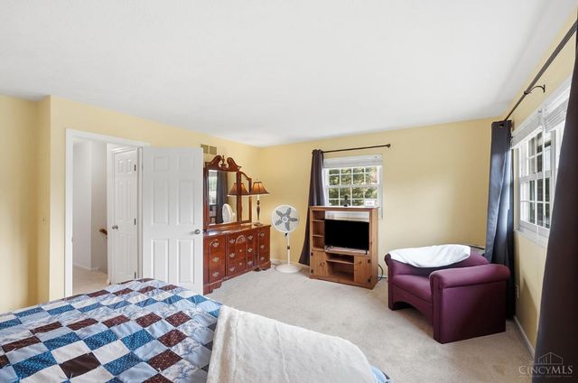 301 Heather View, Batavia Twp, OH 45103