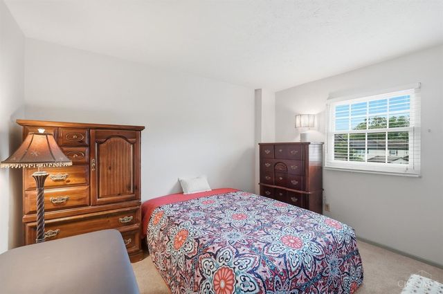 301 Heather View, Batavia Twp, OH 45103