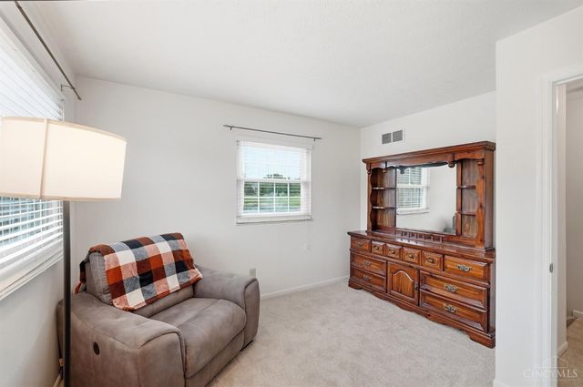 301 Heather View, Batavia Twp, OH 45103