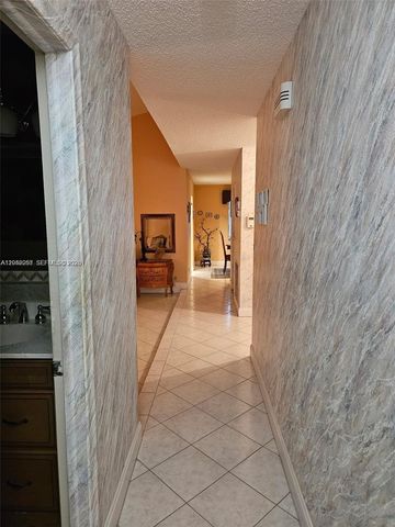 10301 Greenbriar Court, Boca Raton, FL 33498