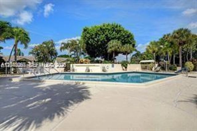 10301 Greenbriar Court, Boca Raton, FL 33498