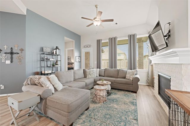 2007 Edgemont Place, Missouri City, TX 77459