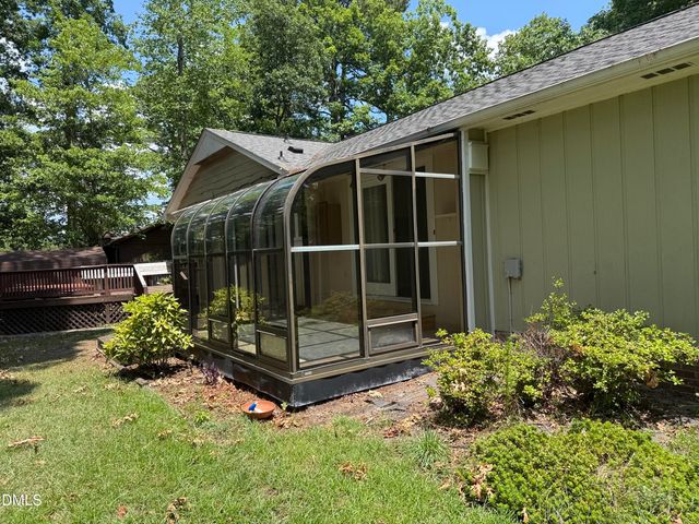 102 Pebblebrook Drive, Knightdale, NC 27545