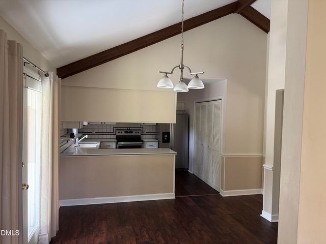 102 Pebblebrook Drive, Knightdale, NC 27545