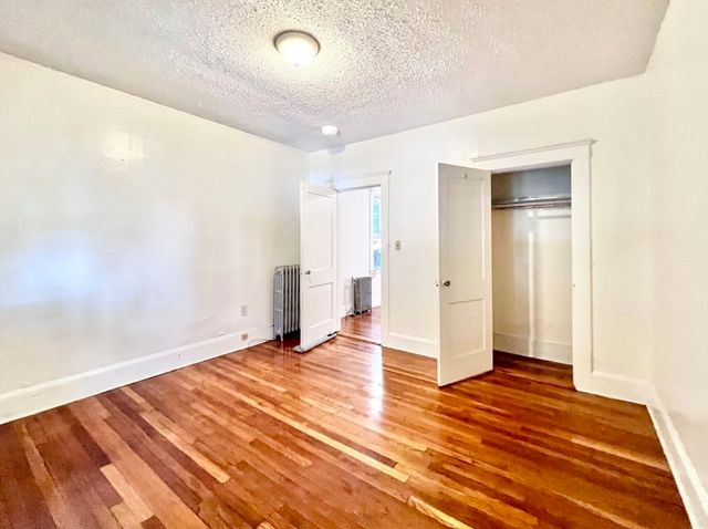 26 Chiswick Rd 6, Boston, MA 02135