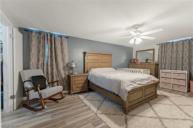 680 Forest Ridge Drive, Youngstown, OH 44512