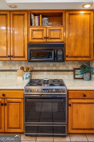 1666 Pondside Drive, Statesboro, GA 30458