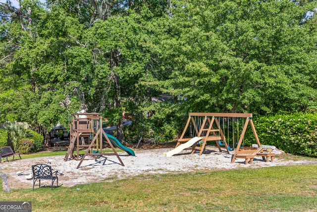 1666 Pondside Drive, Statesboro, GA 30458