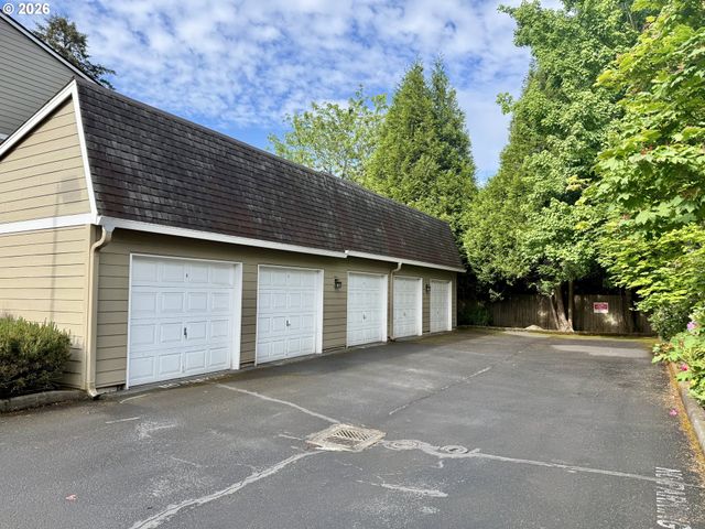 9008 Ne 54TH St H33, Vancouver, WA 98662