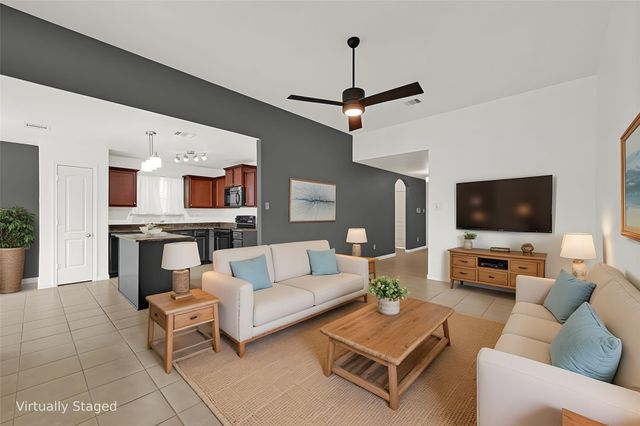 315 Hawks View Drive, La Marque, TX 77568