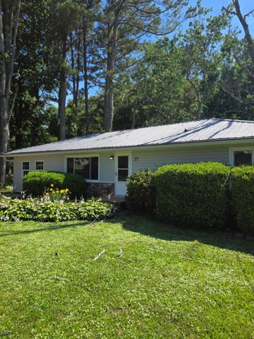 37 Mohawk Trail, Ringgold, GA 30736