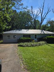 37 Mohawk Trail, Ringgold, GA 30736