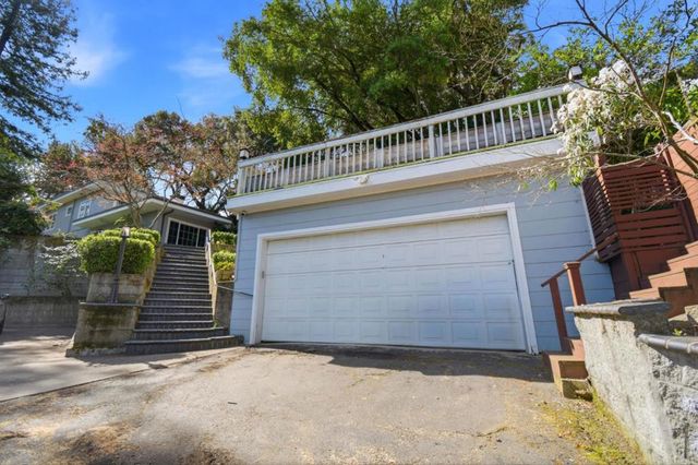 285 Camino Pablo, Orinda, CA 94563