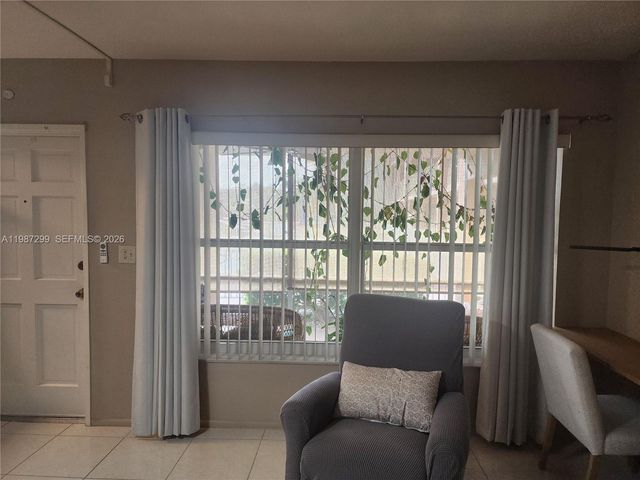 100 SE 6th Avenue 107, Pompano Beach, FL 33060
