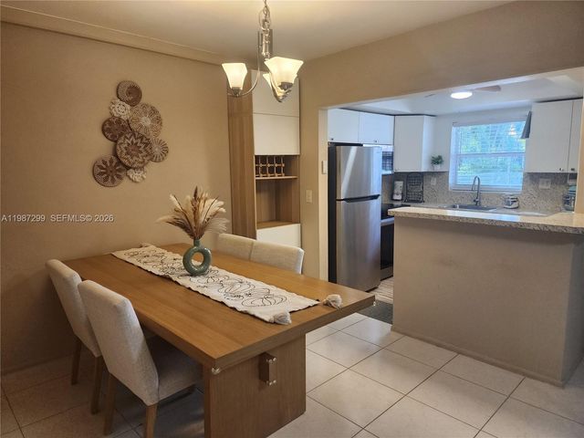 100 SE 6th Avenue 107, Pompano Beach, FL 33060