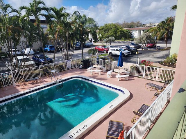 100 SE 6th Avenue 107, Pompano Beach, FL 33060